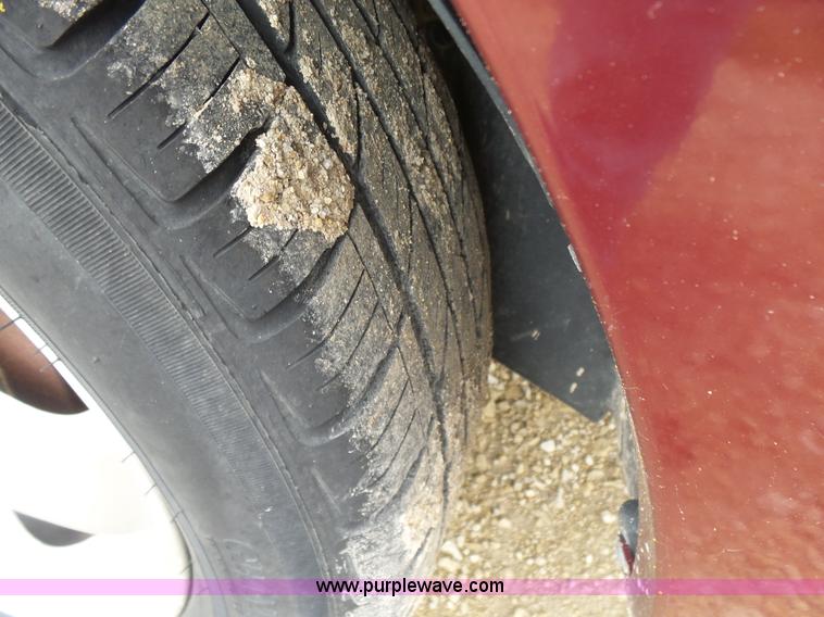 image for item K3185 2005 Ford Taurus