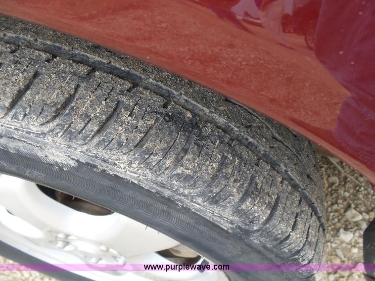 image for item K3185 2005 Ford Taurus