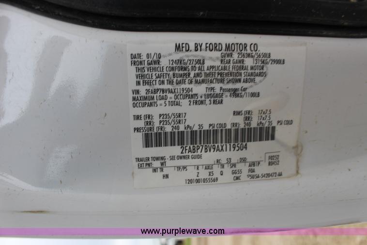 image for item K3189 2010 Ford Crown Victoria Police Interceptor