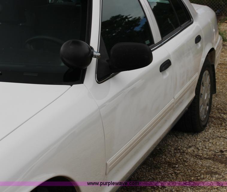 image for item K3189 2010 Ford Crown Victoria Police Interceptor