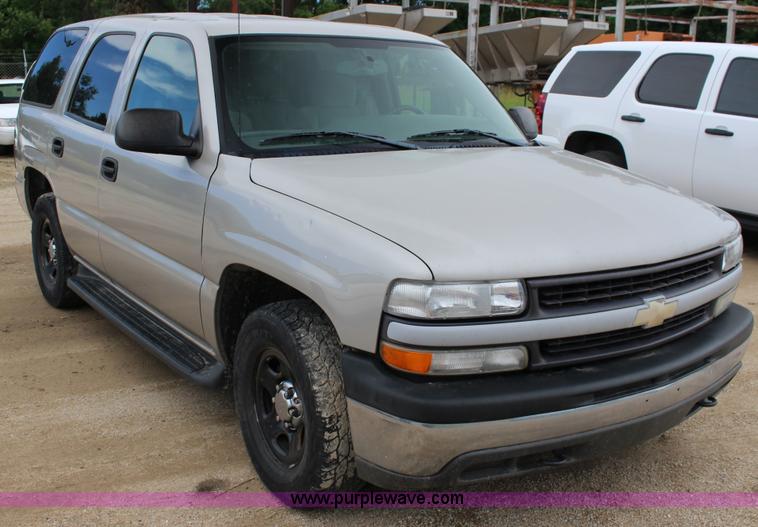image for item K3190 2005 Chevrolet Tahoe SUV