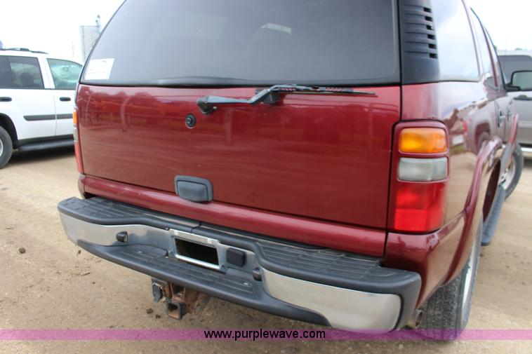 image for item K3192 2003 Chevrolet Tahoe SUV