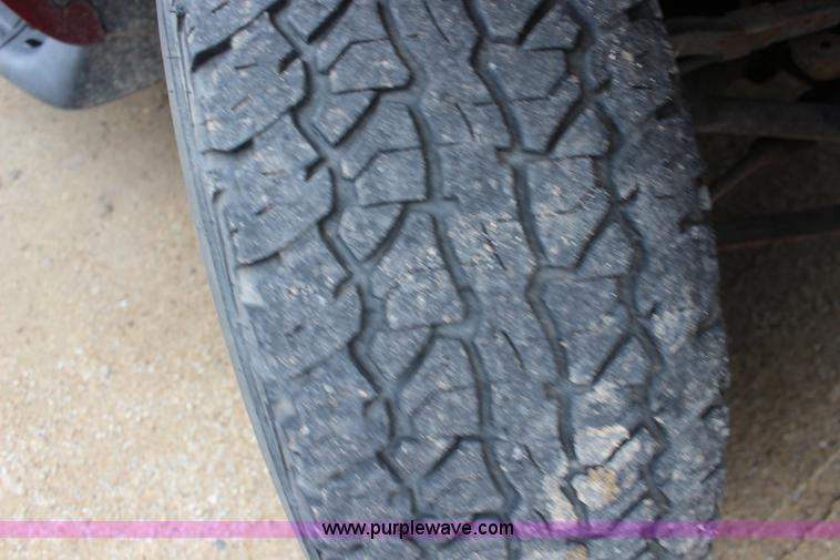 image for item K3192 2003 Chevrolet Tahoe SUV