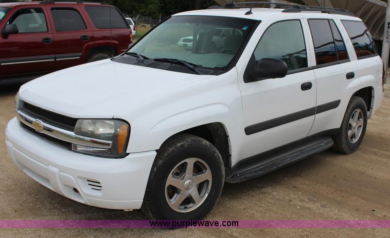 image for item K3193 2005 Chevrolet TrailBlazer SUV