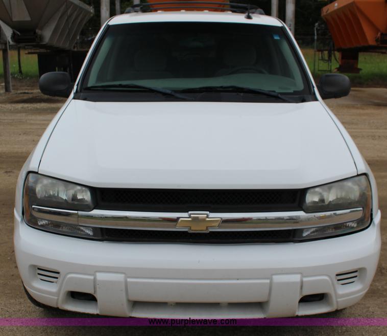 image for item K3193 2005 Chevrolet TrailBlazer SUV