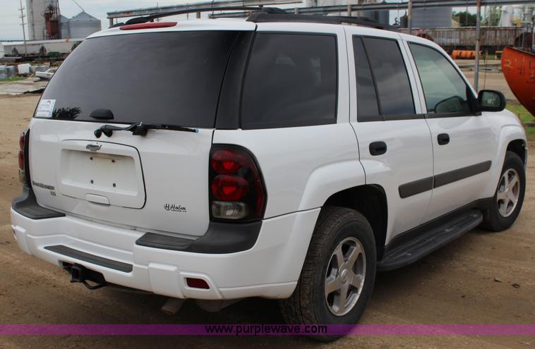 image for item K3193 2005 Chevrolet TrailBlazer SUV