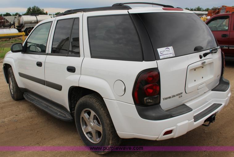 image for item K3193 2005 Chevrolet TrailBlazer SUV