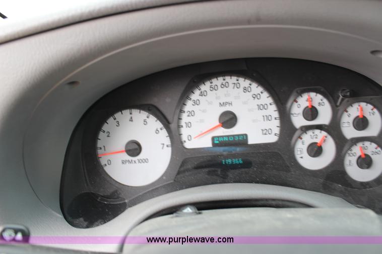 image for item K3193 2005 Chevrolet TrailBlazer SUV