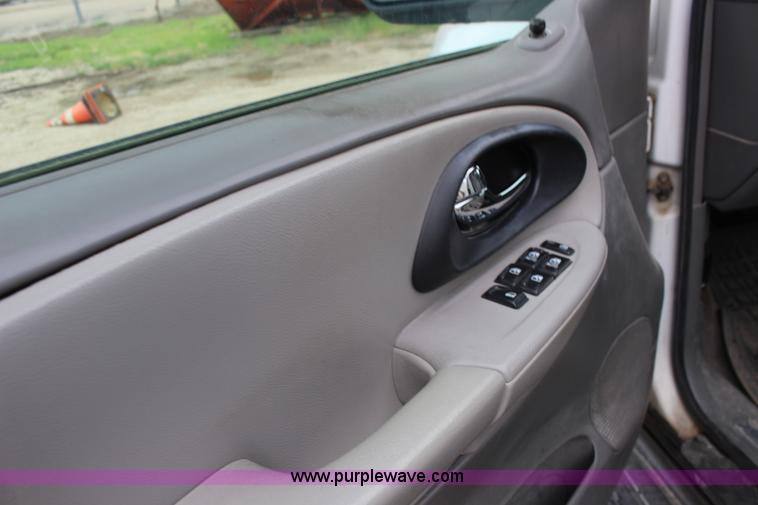 image for item K3193 2005 Chevrolet TrailBlazer SUV