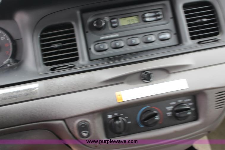 image for item K3194 2011 Ford Crown Victoria Police Interceptor