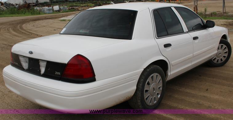 image for item K3196 2011 Ford Crown Victoria Police Interceptor