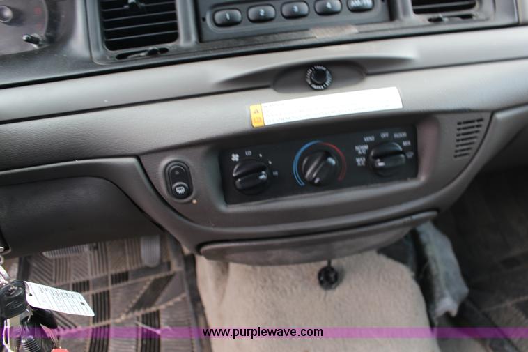 image for item K3196 2011 Ford Crown Victoria Police Interceptor