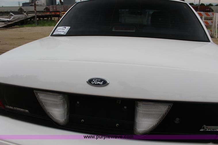 image for item K3196 2011 Ford Crown Victoria Police Interceptor