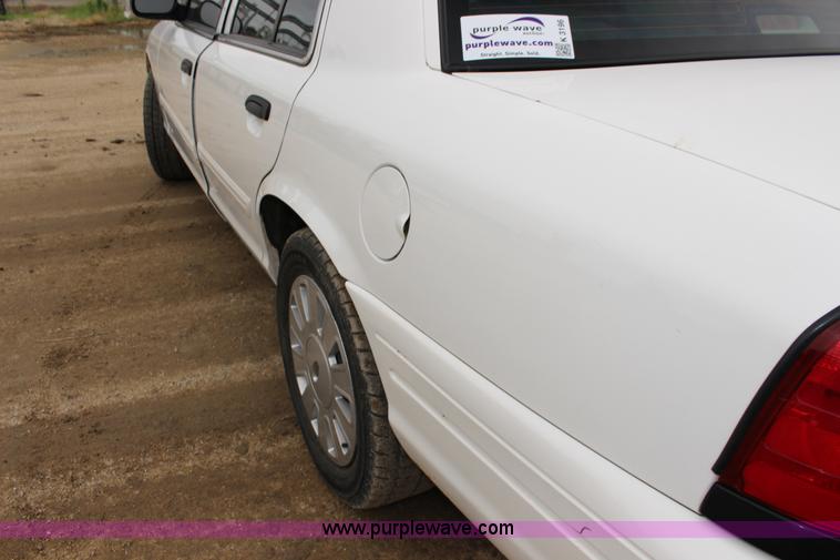image for item K3196 2011 Ford Crown Victoria Police Interceptor