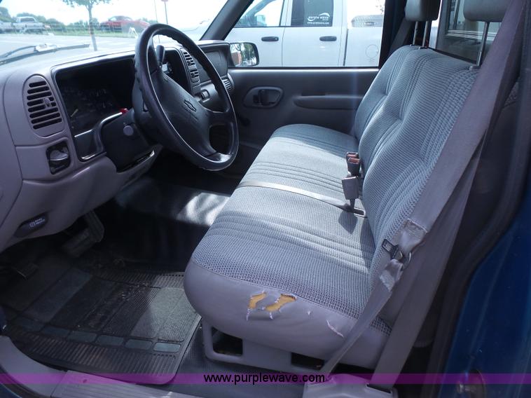 image for item K4660 1997 Chevrolet 1500 pickup truck