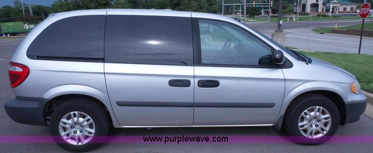 image for item K4661 2006 Dodge Caravan