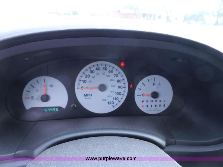 image for item K4661 2006 Dodge Caravan