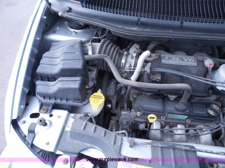 image for item K4661 2006 Dodge Caravan