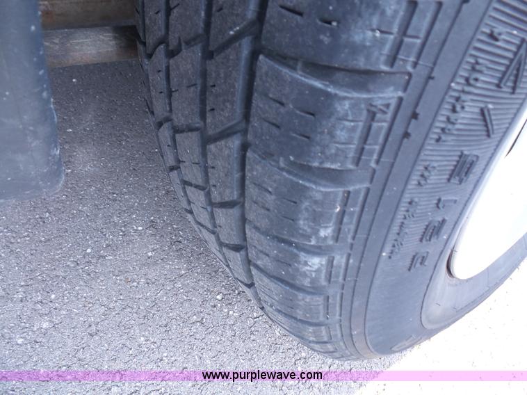 image for item K4661 2006 Dodge Caravan