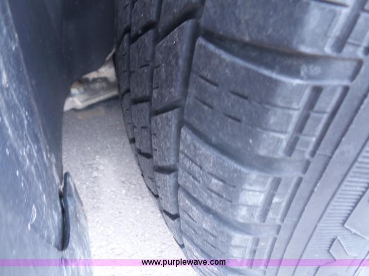 image for item K4661 2006 Dodge Caravan