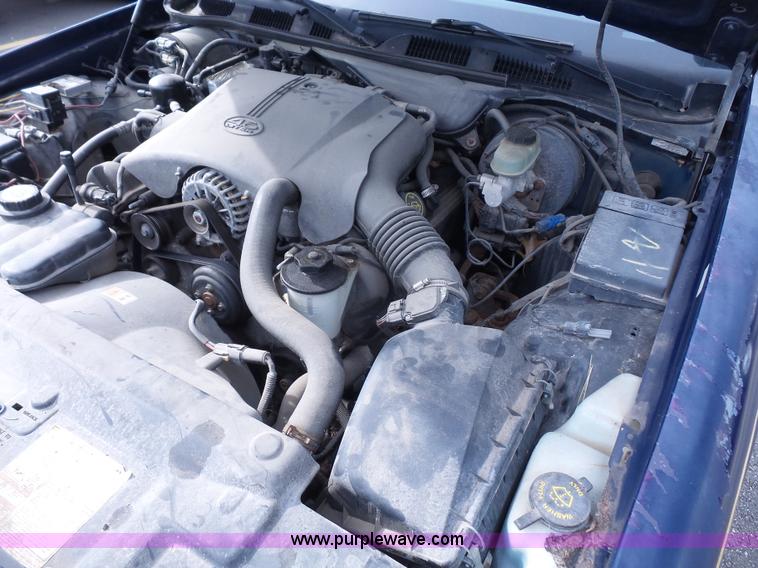 image for item K4663 2000 Ford Crown Victoria Police Interceptor