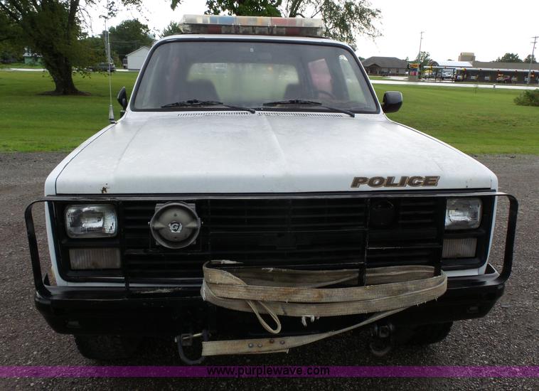 image for item K5361 1984 Chevrolet D10 Military Blazer SUV