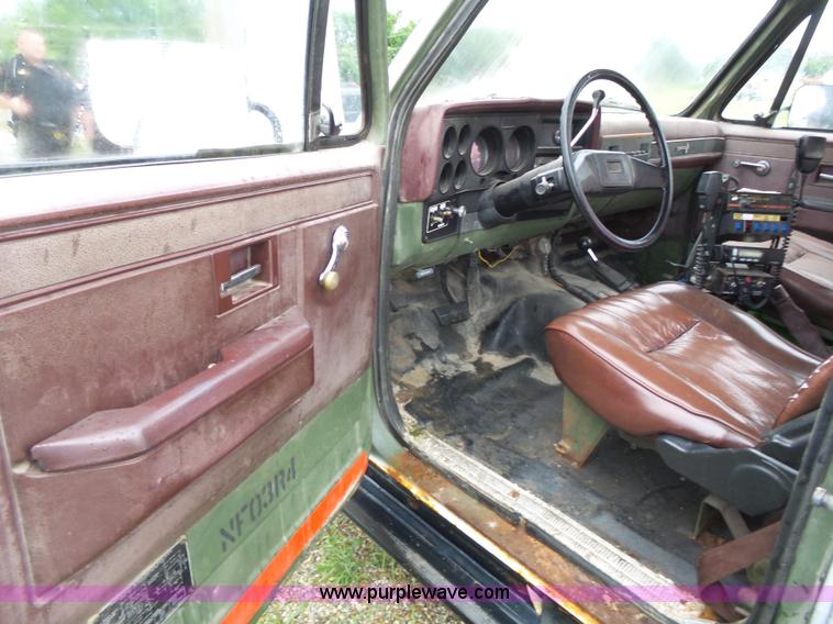 image for item K5361 1984 Chevrolet D10 Military Blazer SUV