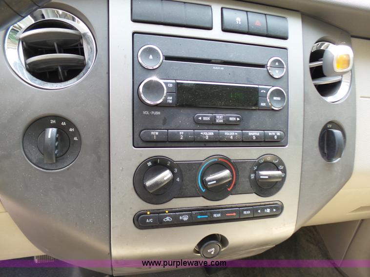 image for item K5388 2011 Ford Expedition SUV