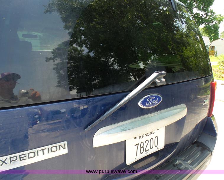 image for item K5388 2011 Ford Expedition SUV