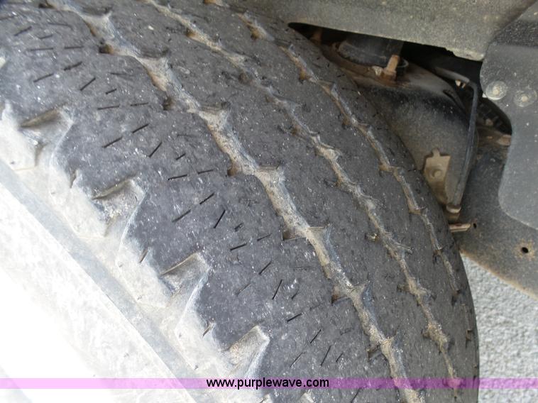 image for item K5388 2011 Ford Expedition SUV