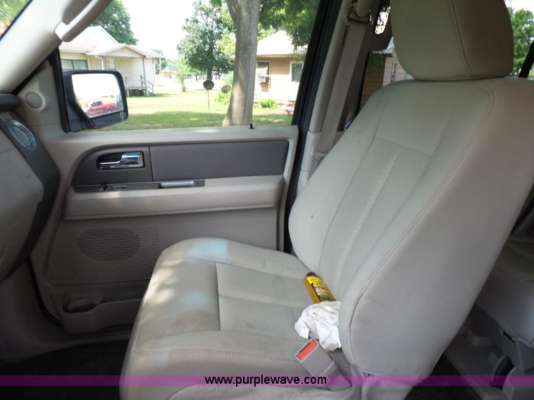 image for item K5389 2011 Ford Expedition SUV