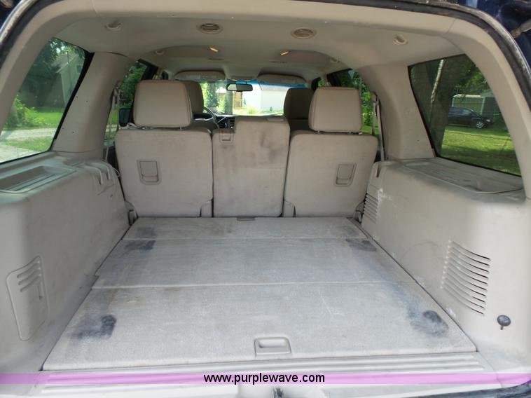 image for item K5389 2011 Ford Expedition SUV