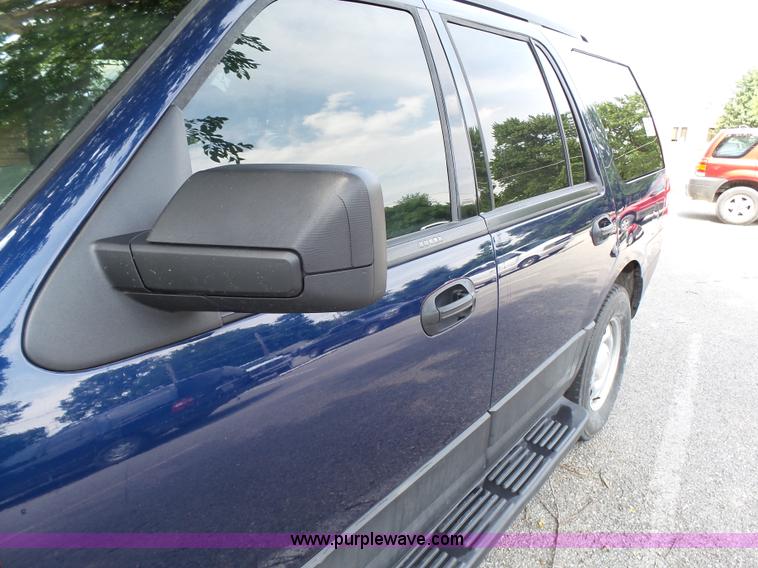 image for item K5389 2011 Ford Expedition SUV