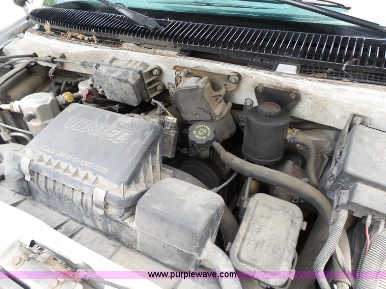 image for item K5391 1999 Chevrolet Astro van