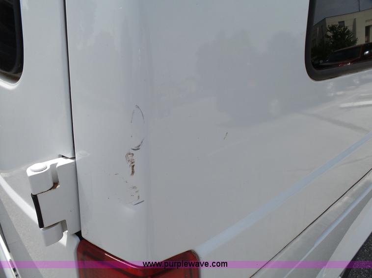 image for item K5391 1999 Chevrolet Astro van