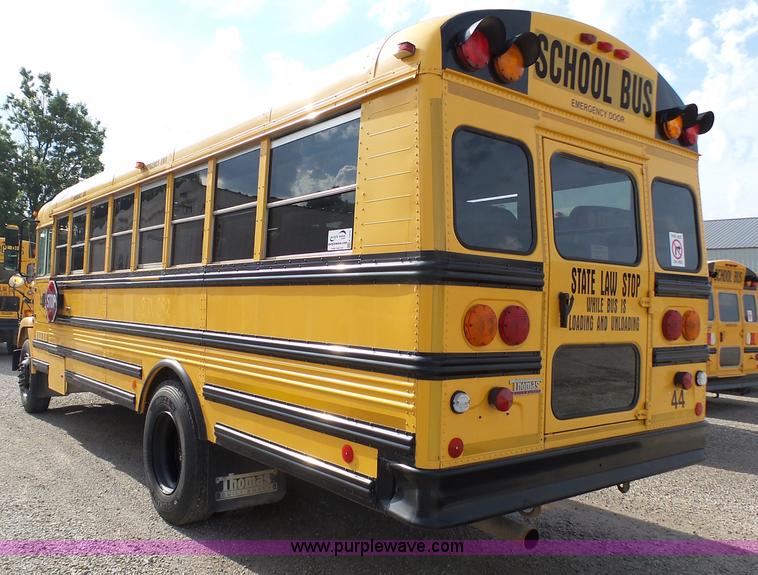 image for item K5432 2004 Freightliner FS65 school bus