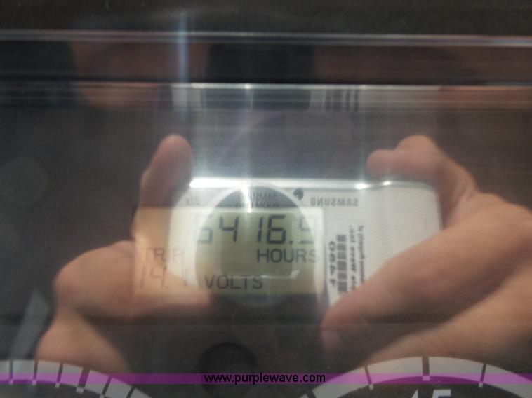 image for item K5432 2004 Freightliner FS65 school bus