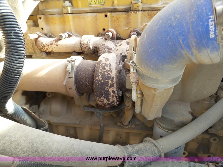 image for item K5432 2004 Freightliner FS65 school bus