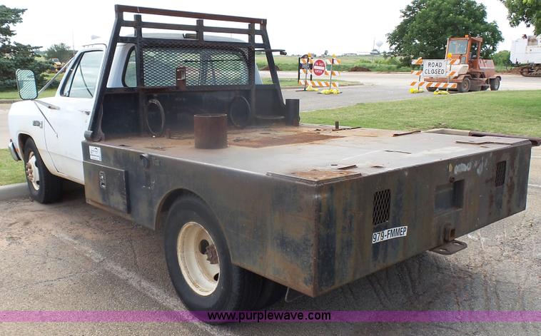 image for item K5477 1988 Dodge D350 flatbed pickup truck