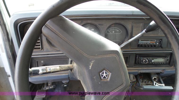 image for item K5477 1988 Dodge D350 flatbed pickup truck