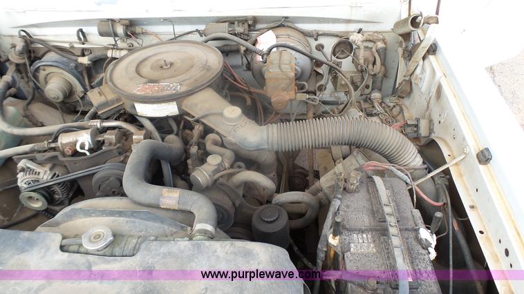 image for item K5477 1988 Dodge D350 flatbed pickup truck