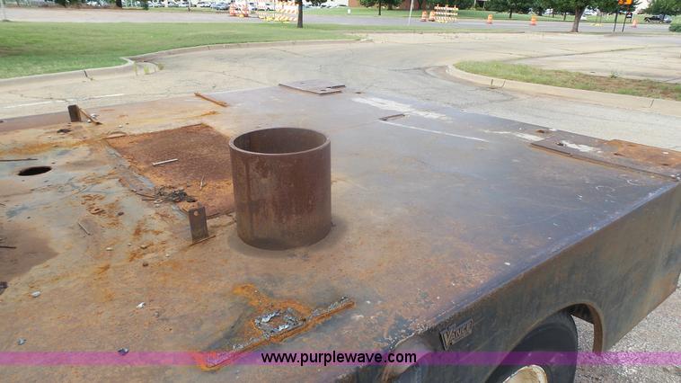 image for item K5477 1988 Dodge D350 flatbed pickup truck