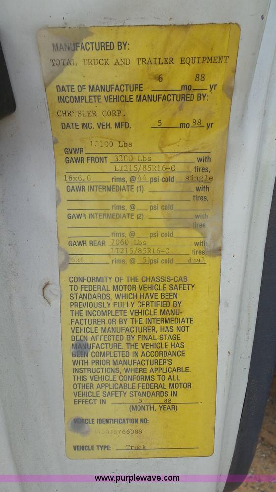 image for item K5477 1988 Dodge D350 flatbed pickup truck