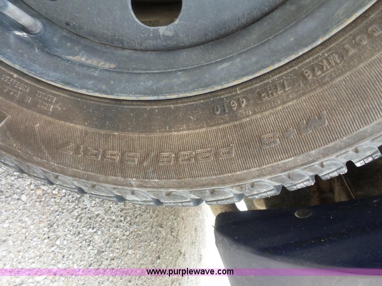 image for item L3499 2010 Ford Crown Victoria Police Interceptor