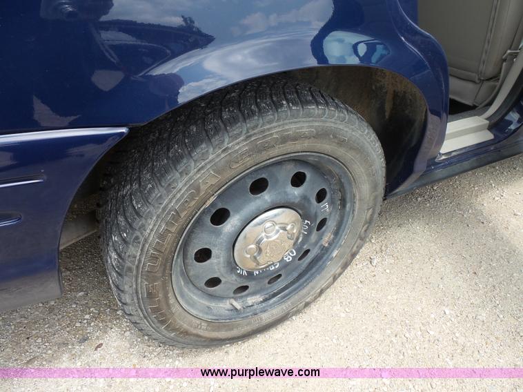 image for item L3499 2010 Ford Crown Victoria Police Interceptor