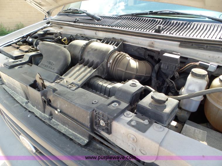 image for item L6752 2007 Ford E350 Extended van