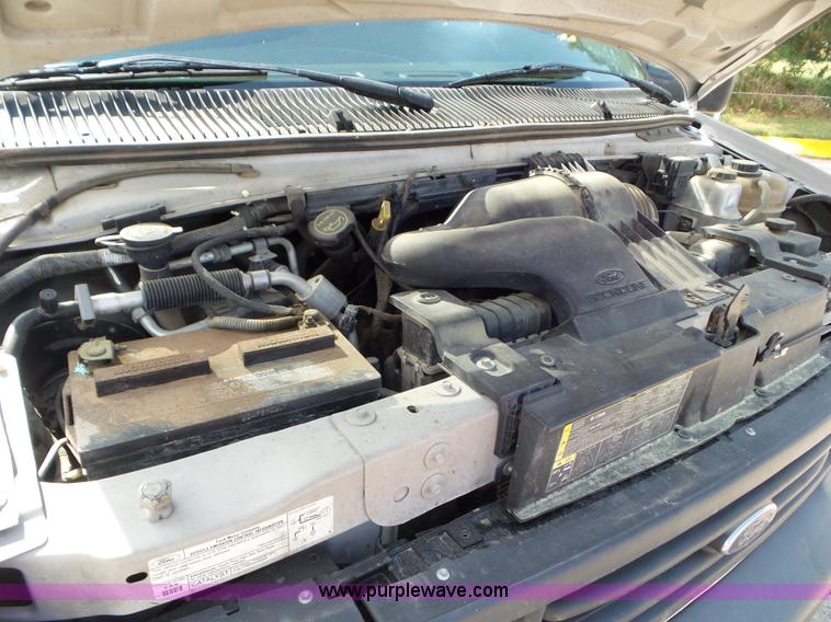 image for item L6752 2007 Ford E350 Extended van
