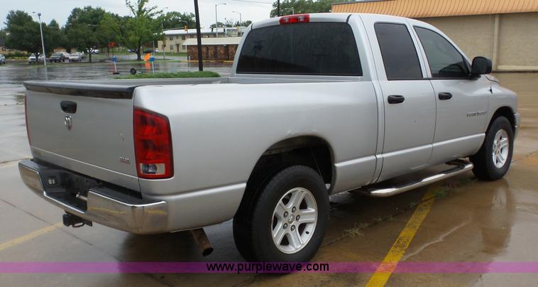 image for item AG9171 2006 Dodge Ram 1500 Quad Cab pickup truck