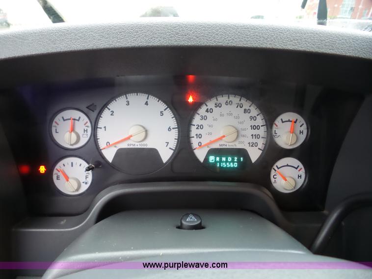 image for item AG9171 2006 Dodge Ram 1500 Quad Cab pickup truck