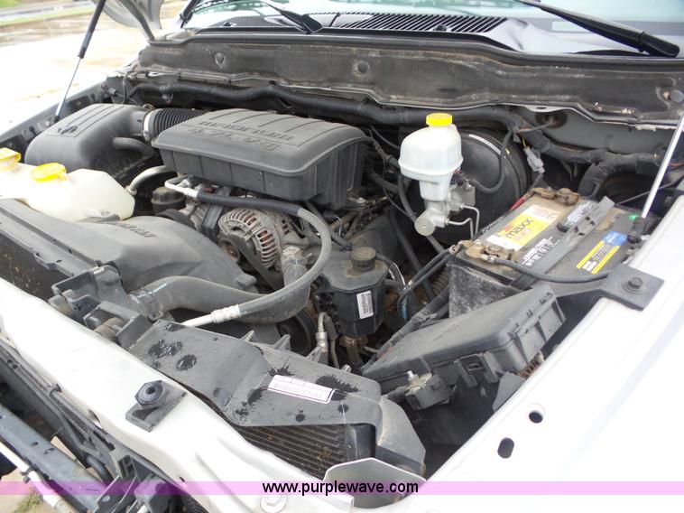 image for item AG9171 2006 Dodge Ram 1500 Quad Cab pickup truck